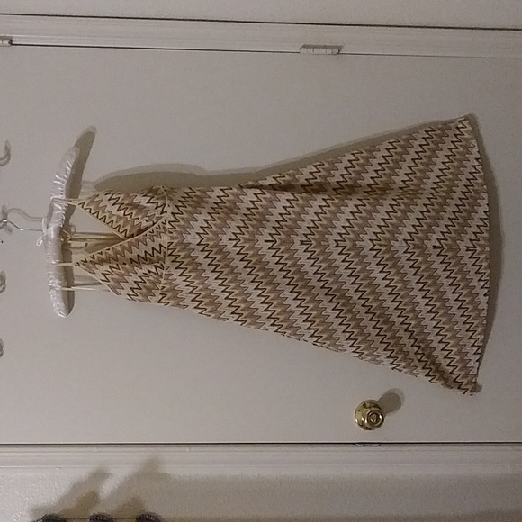 Loft by Ann Taylor Beige Striped Knit Dress size 8 - Picture 8 of 9